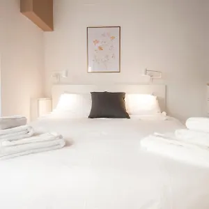 https://easy-explore.emilia-romagnahotels.net
