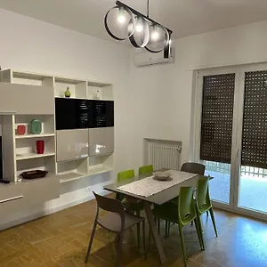 https://la-casa-di-telen.barihotels.org